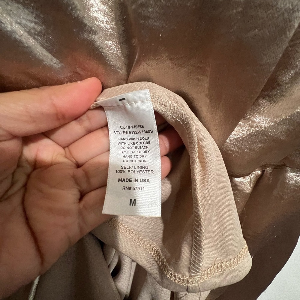 Superfoxx gold sleeveless halter midi dress medium - Picture 3 of 9
